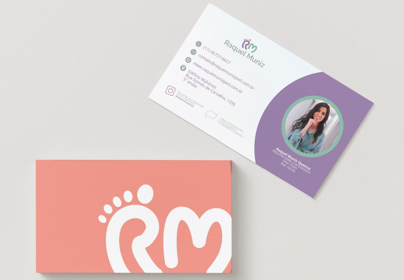 Dra. Raquel Muniz printed business card 1